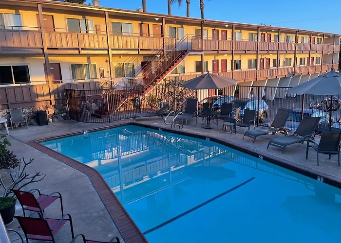 Best Manhattan Beach Hotels For Families With Kids