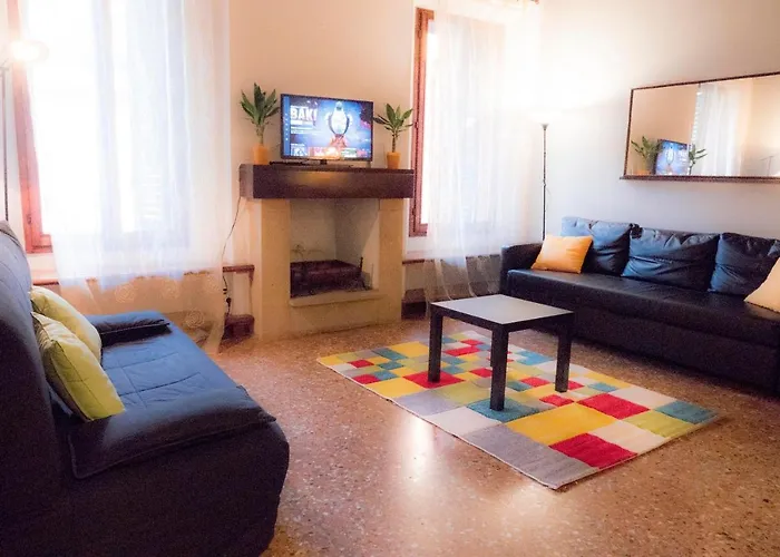 Vacation Apartment Rentals in Bologna