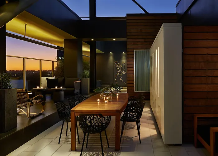 Los Angeles Luxury Resorts